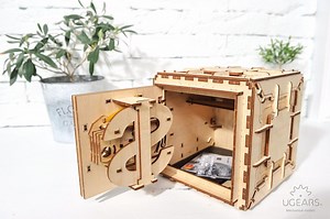 How to open UGears Safe - UGears USA