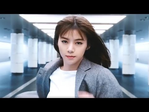 Ikeda Eliza sprints with beautiful form in new Sofy commercial