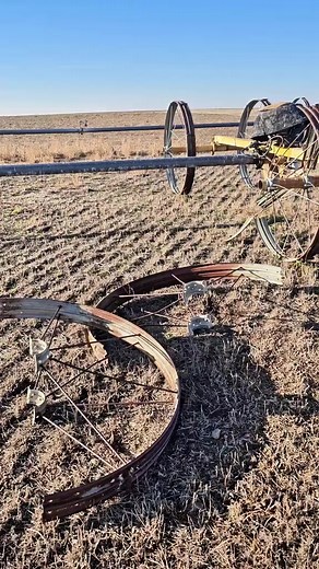 18K views · 174 reactions | We use science and math every day on the farm. School wasn't a waste of time. #science #math #funny #mylife #farming #technology #farmlife #farm #funtimes #overcome #amputeelife | 1HandnFarming | Facebook