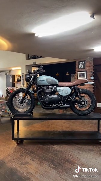 Custom Street Scrambler Build at Bunker Custom Cycles