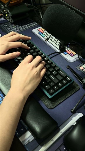 Mode Envoy - WS Brown - CF plate (green lattice) #keyboard #customkeyboard