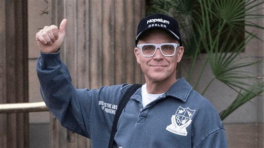 Robbie Williams spotted at plush Glasgow hotel ahead of Barrowlands gig