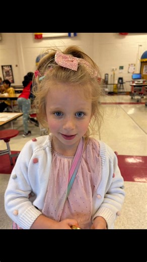 Lisa Michelle on Reels