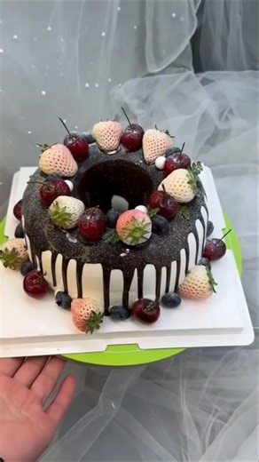 1 kg strawberry cake recipe 🥹👍 vanilla premix review:-https://youtu.be/EewcoiCS2gI
