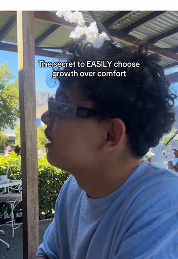 These are just personal methods I use, maybe they help you too 👇 1️⃣Actually have an aim. A lot of the time we choose comfort because we don’t really know what we’re building toward. You find your aim by trying everything that peaks your interest and seeing what sticks. It’s messy. That’s normal. 2️⃣Think about the opposite of your dream life. Not in a dramatic way but realistically. Every action has a consequence. It’s either pushing you toward the life you want… or toward the life you really 