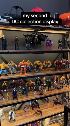 My Batman collection on the setup is full, so here’s the second display shelf for the DC characters. #figtok #batmanfigure #dcmultiverse #mcfarlanetoys #dccollection #actionfiguredisplay #toycollector #figurecollection #dcfigures #shelfsetup #toycommunity