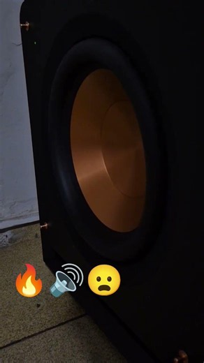 Subwoofer Klipsch Insano na baixa frequência 💪