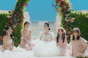 Watch: Red Velvet Gracefully Returns With Elegant MV For "Feel My Rhythm" Comeback | Soompi