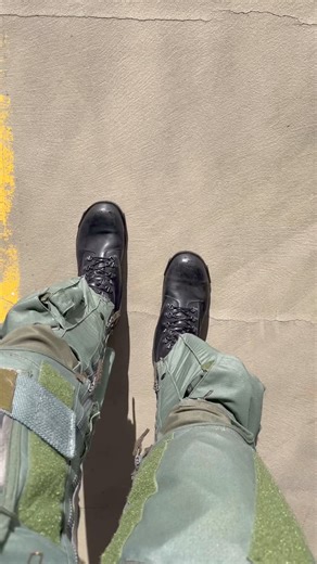 89K views · 695 reactions | F16 Solo Flight high speed turn | General Duty Pilots | Facebook