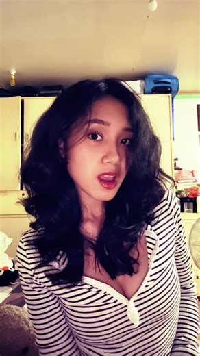 Late Night Laughs: Humorous Moments in the Middle