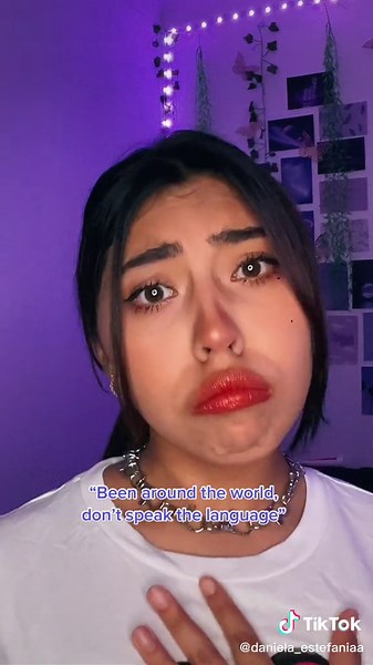 Travel Passport Makeup Tips: How to Deal with Lipstick Stains!