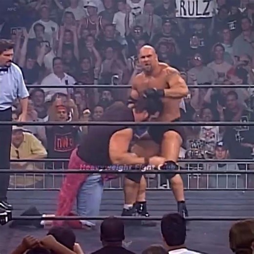 Goldberg destroys a 7-foot-2 Superstar | WCW Thunder, June 18, 1998 #wwe #shorts #viral #trending