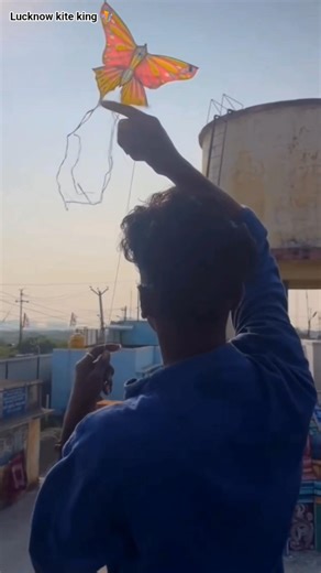 Kite fly sakranti 🪁#viral #kitelover #patang#makarsankranti #kiteflying #shorts #kiteculture