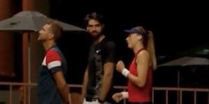 El baile viral de Paula Badosa antes de salir a jugar