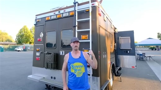I converted an old ambulance into a stunning tiny home, it even has a 50 inch TV