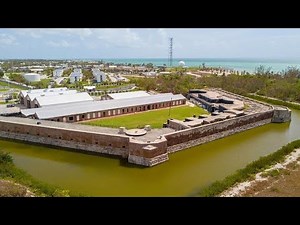🏰 Exploring Fort Zachary Taylor in Key West, Florida!