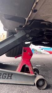 1.4M views · 4.1K reactions | ”(Do not try at home)”﫵 | Watch as our mad scientist researches and demonstrates the jack-stand catching the arm of the jack  #automotive #mechanic #mechanicproblems #mechaniclife #automotivetechnician #fypシツ #cars #autotips | My Mobile Mechanic / Auto Repair & Brake Replacement. | Facebook