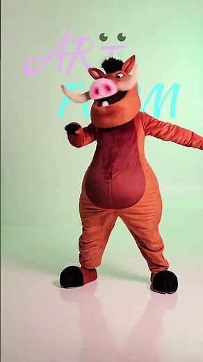 How To Put On Pumba Mascot Costume #kunamatata