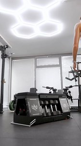 🔥Bouw een gym die opvalt tussen de rest. KingsBox is een toonaangevende Europese leverancier van elite fitnessapparatuur, ontworpen en gemaakt in Europa. Vertrouwd door meer dan 3.000 gymeigenaren wereldwijd. Vul het formulier in en neem contact op met ons team van experts.👉 https://kingsbox.com/nl/request-quote/ | KingsBox