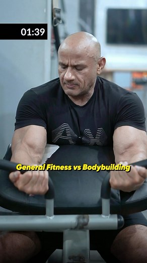 There is a lot of difference in general fitness training & bodybuilding training. You can keep yourself fit with easy movements, moderate intensity, short sessions may be single or double body part training. But in bodybuilding, you must have to choose more compound movements, hight intensity training, more volume & it must be challenging for you all the time. Brand ambassador @myprotein Link in bio Code- MUKESH #dronacharyathegym #fitness #bodybuilding #training #intensity #workout #pushharder 