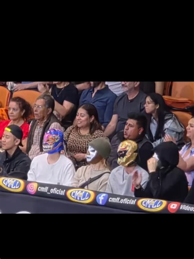 Jin, Yoongi, Jimin y Jungkook andaban en la lucha libre 🇲🇽💜. #bts #btsmexico #btsarmy #parati #fyp
