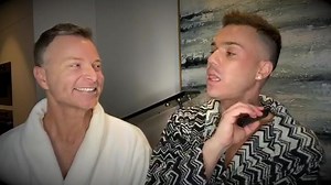 Time to Nexflix and Iso, as this next instalment of Isolation Scene Studies brings you some of the greatest Hollywood scenes EVA 🎬📽💁‍♂️ .... apologies in advance for the final scene!! 😳🤦‍♂️🤪 Anthony Callea You can catch up on all of our previous scenes and more shenanigans on our Iso YouTube page and #subscribe https://www.youtube.com/c/IsolationSceneStudies | Tim Campbell