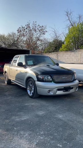 2003 Ford F150 Harley-Davidson 100th Anniversary Supercharged Truck