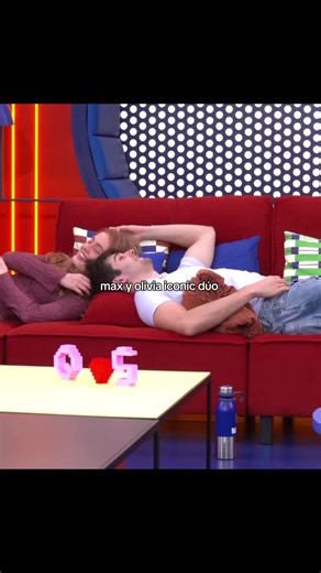 Olivia y Max: El Dúo Icónico de OT25