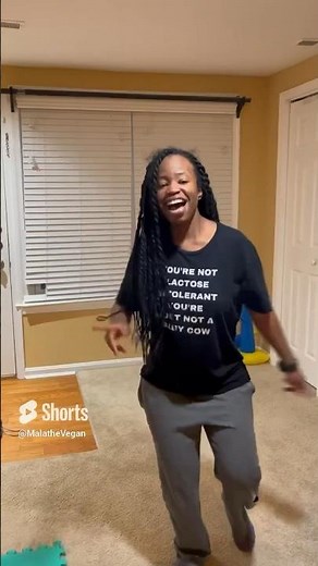 Clarissa Explains it All intro song #nickelodeon #throwback #90skid #dancing #singing #shortsvideo