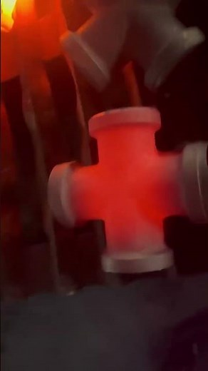 forged 4–way valve body in multi-direction die forging process