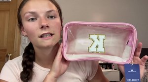 YOOLIFE Initial Make Up Bag Travel Toiletry Bag, Clear Makeup Bag Preppy Cosmetic Bags Organizer Travel Essentials Pink Gifts for Women Teen Girlfriend Teacher Mom Birthday Mothers Day Gifts E