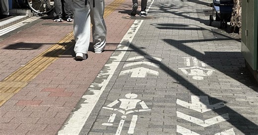 【自転車の青切符】「歩道走行は即罰金」の誤解。「指導」と「取り締まり」を分けるポイントと制度の本質 | Business Insider Japan