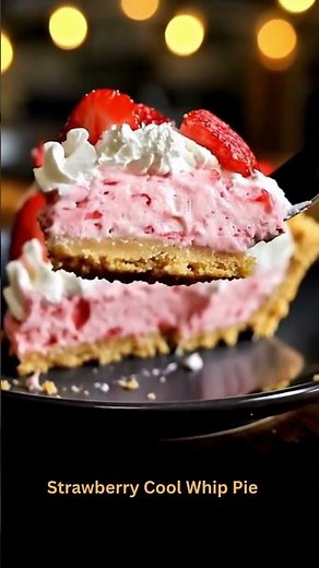 Strawberry Cool Whip Pie