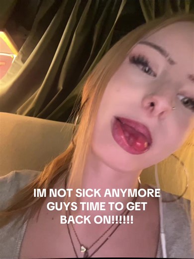 Join Teams in Roblox Volleyball Legends