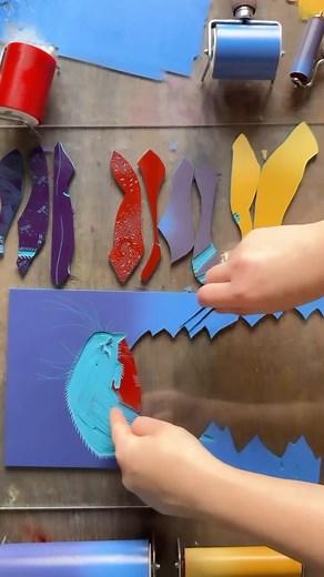 Lovely image and puzzle printing technique by @tatianasta_prints 🐈🖤 #print #printmaking #contemporaryprintmaking #printmaker #printstudio #reliefcarving #woodcut #woodblock #linocut | Hello, Print Friend