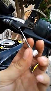 This is how to change the universal motorcycle clutch cable QUICKLY and EASY.
