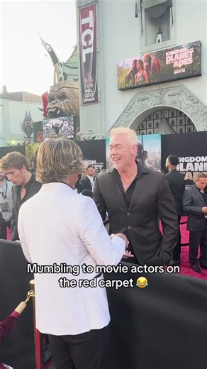 Mumbling to Movie Actors on the Red Carpet 😂