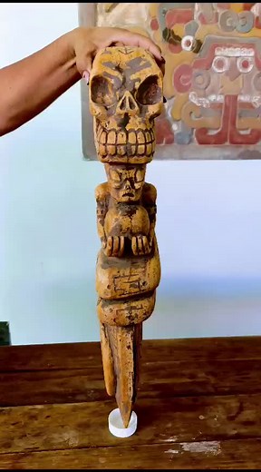 Cuchillo alien Craneo! #astronauta #astronaut #alien #ufosighting #viraltiktok #viral #viralinstagram #extraterrestres👽aliens #extraterretre #ufo #ovni #cuchillos #Alien