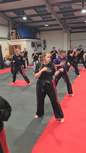 Monday classes at JWBBA 5.00 Beginner Junior Taekwondo 6.15 Advanced Junior and Adult Taekwondo 7.30 Muay Thai | Jamie Woodlands Black Belt Academy