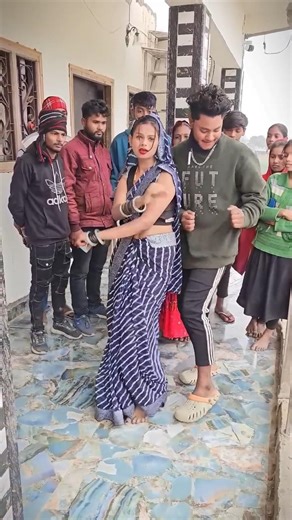 प्रिया भाभी और शिवकुमार भाई में हो रहा है डांस का कंपटीशन#maltichauhan #yad#vishnurajfun#amarnathsdk