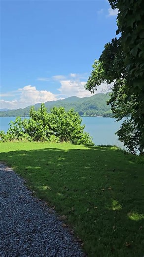 The Watauga Lake Dam boat ramp near Elizabethton, TN is a great place to launch your lake adventure!