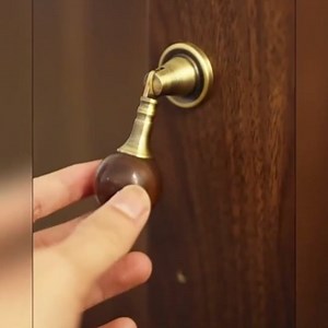 2Pcs Antique Cabinet Tear Drop Pulls,Vintage Pendant Handles,Walnut Decorative Pull,Modern Cupboard Wardrobe Knob for Furniture Cabinet Cupboard Dresser (with Screw)(Pendant, Walnut)
