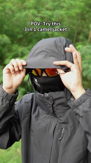 Snow trip essentials: hot chocolate   this jacket ☕❄️ #CAMEL #cameljacket #3in1jacket #waterproofjacket #windbreaker