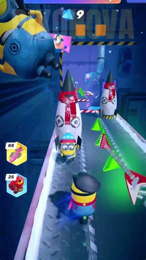 Cutest Minion Love Run Ever 🥰