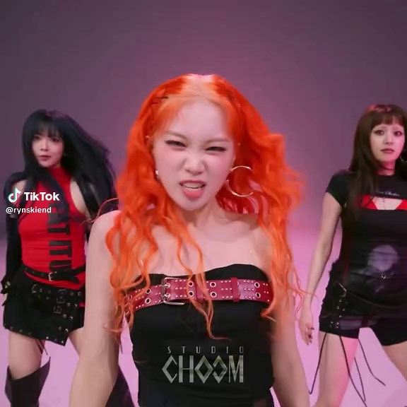 EXOTICOOOO - Creative K-Pop Edit Featuring ‘Exotico’