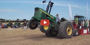 Tractorpulling with a John Deere 6030 in France........... agriretro