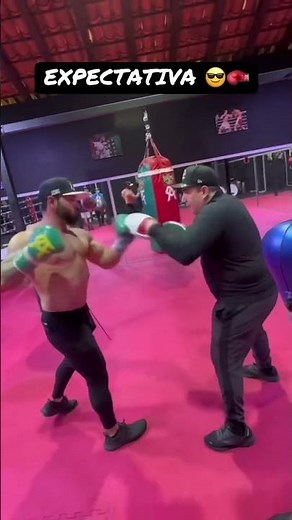 I challenge Poncho or Aldo De Nigris to a fight.