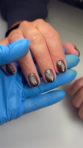 Cat Eye Nail Art Techniques for Stunning Looks