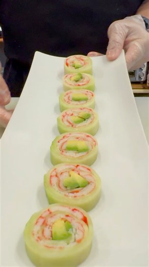 28K reactions · 7.4K shares | How to Make Easy Simple Quick Sushi Roll #sushi #sushilovers #sushitime#sushiroll #sushihandroll #japanesefood #food #foodie #foryou #foryoupage #share #fbreels #fb #fbreelsvideo #fbpost #fbviral #reelsvideo #reelsfb #reel | Kheng Chea | Facebook