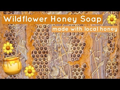 I Made Cold Process Soap With Local Honey (and you can too, it's easy) | Royalty Soaps